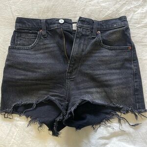 Abercrombie Ultra High Rise Mom Shorts Sz 26